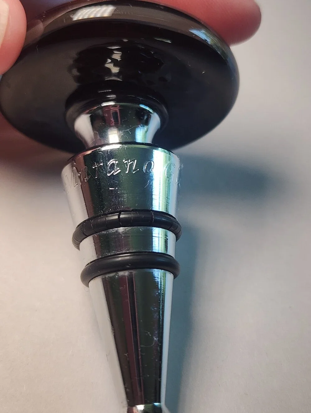 Murano Art Glass Wine Bottle Stopper Made In Italy Black and Gold
